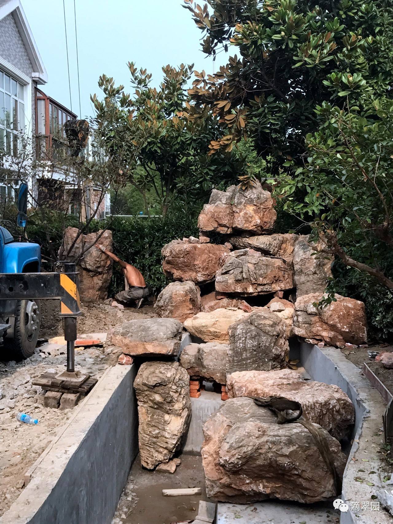 滴翠園林施工現(xiàn)狀